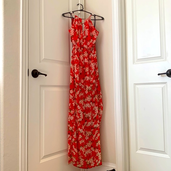 🚫SOLD🚫 F21 Red Floral Maxi Dress - Picture 1 of 9